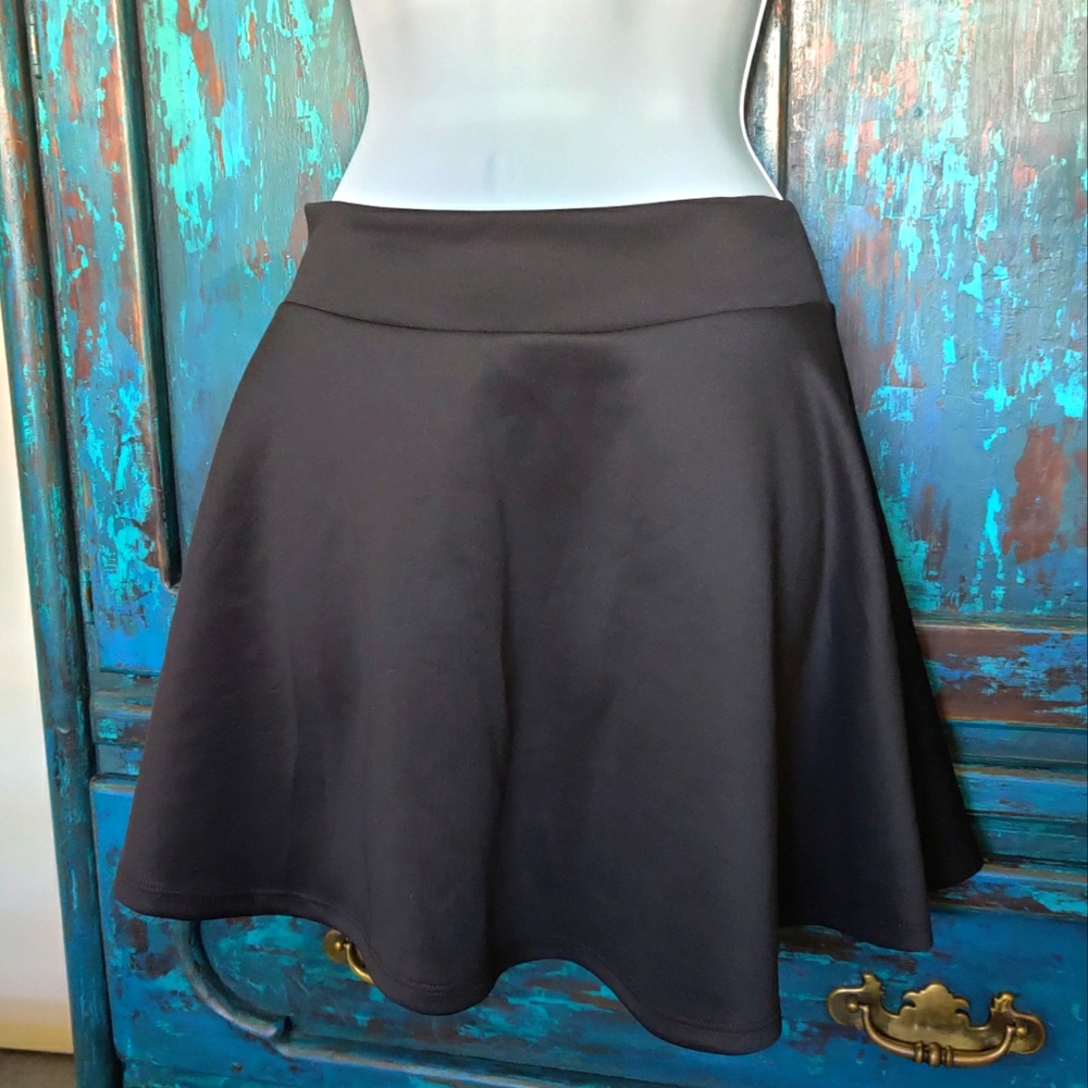 Black skirt